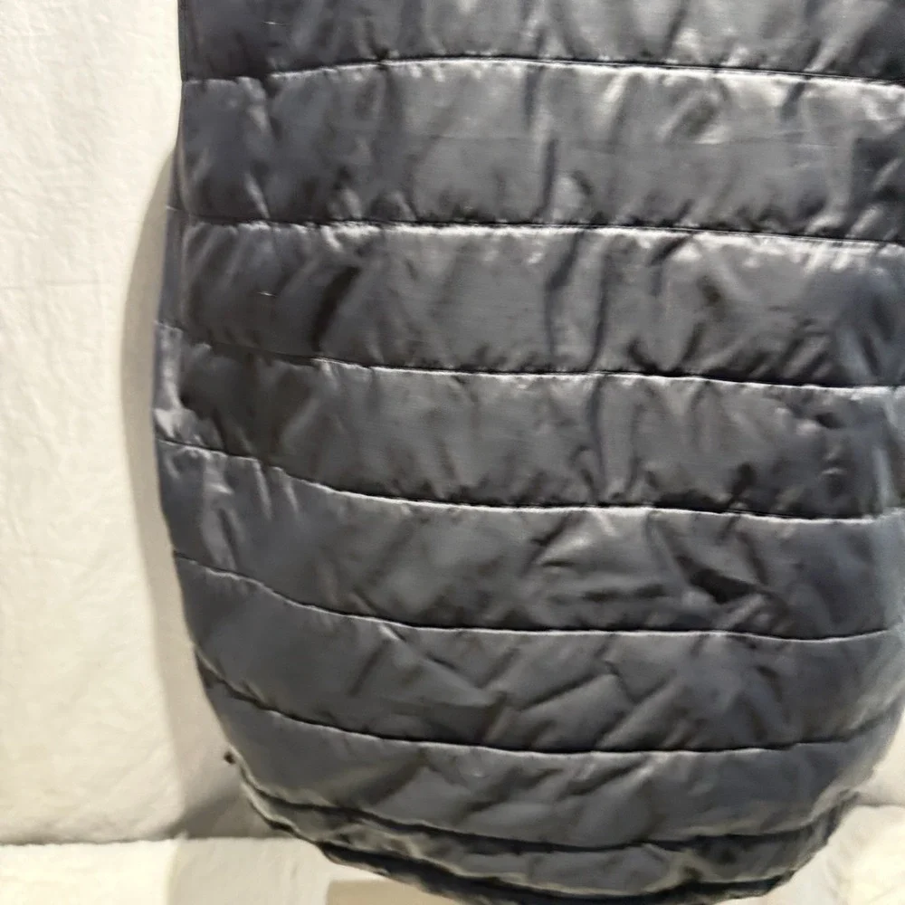 Carhartt Vest Mens M Black Rain Defender Insulated Puffer Work Wear - Picture 11 of 11